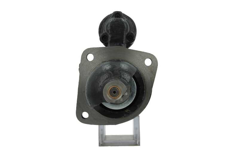 Neu  Anlasser passend für Mercedes 4.0 kw 24  Volt 0001368045+