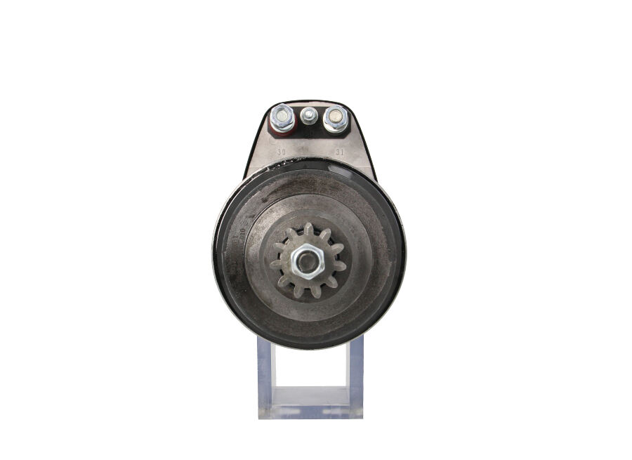 Neu Anlasser passend für Mercedes 5.4 kw 24 Volt 0001417031+