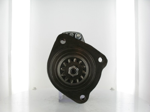 Neu Anlasser passend für Renault 5.4 kw 24 Volt 0001416051+