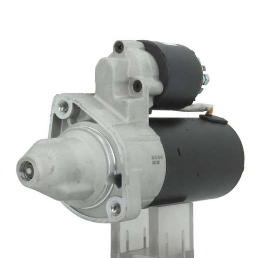 Neu Anlasser passend für Mercedes 1.7 kw 12 Volt 0001115049+