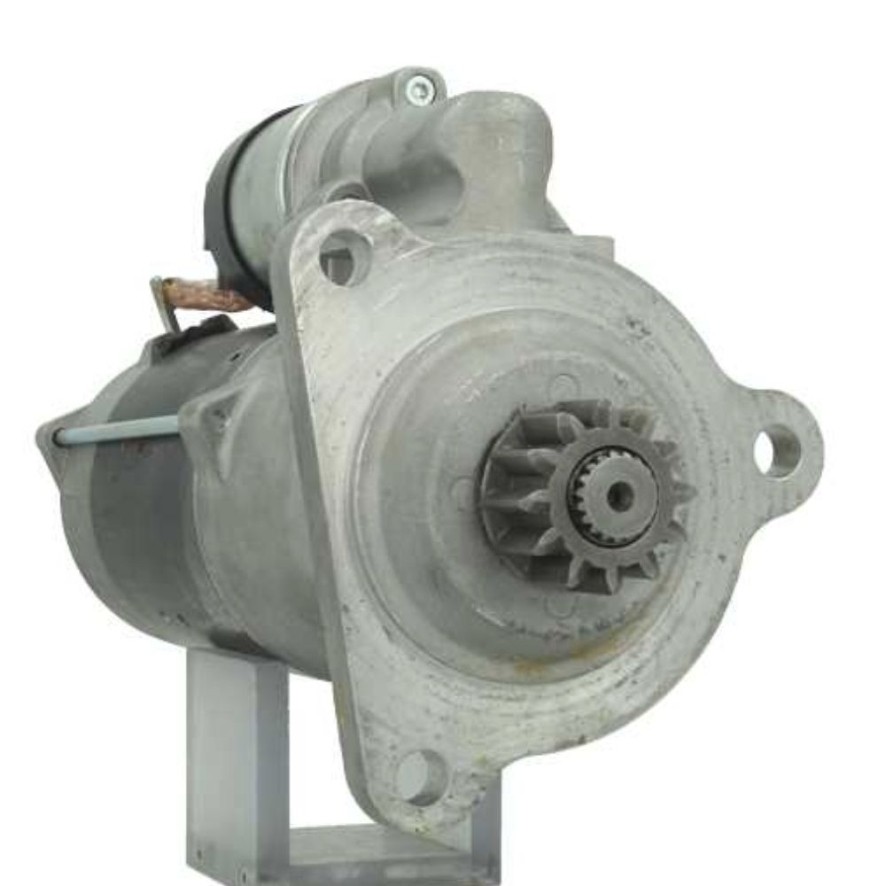 Neu  Anlasser passend für Mercedes / MAN 7.0 kw 24  Volt 0001330050+